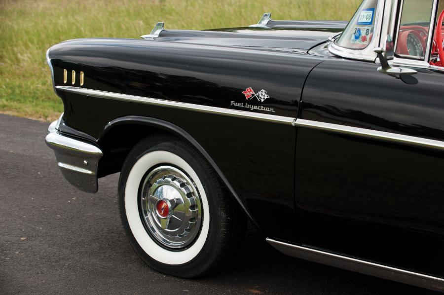  Chevrolet Bel Air Convertible 1957 года  (фото 24 из 40)